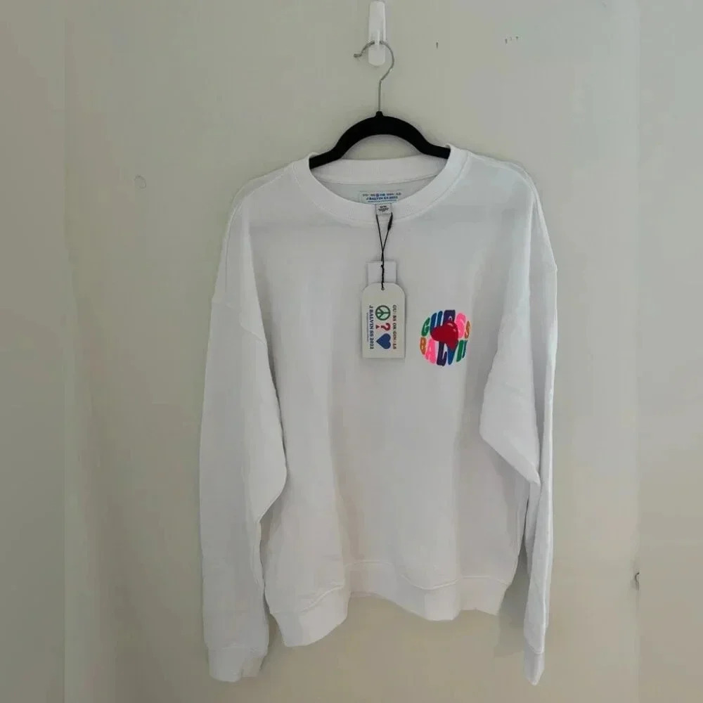 Guess x J Balvin Amor Crewneck Sweatshirt NWT - Picture 5 of 8
